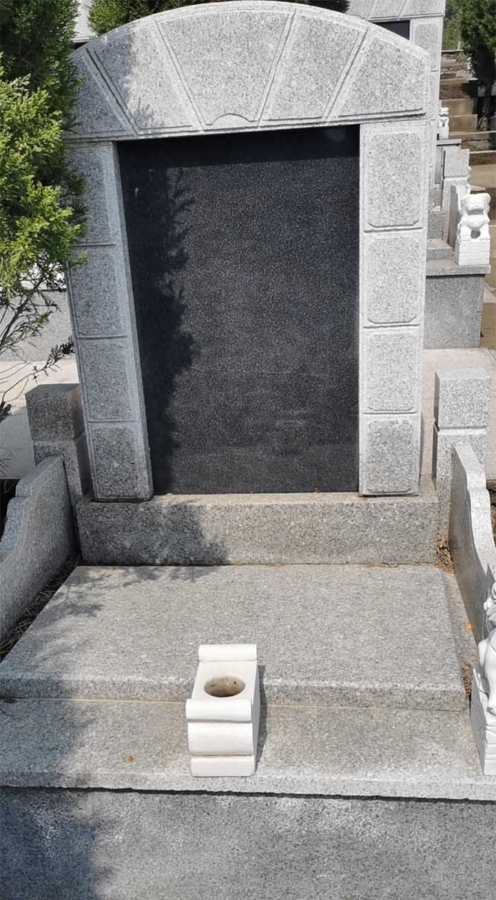 龙山公墓